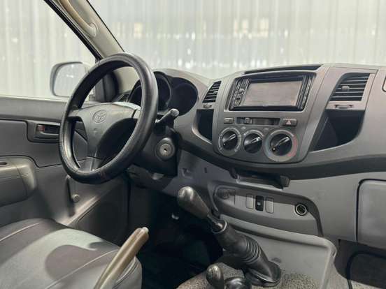 TOYOTA-HILUX-2.5 STD 4X4 CD 16V TURBO DIESEL 4P MANUAL TOYOTA-HILUX-2009