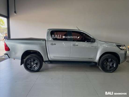 TOYOTA-HILUX-2.7 VVT-i FLEX CD SR 4X2 AUTOMÁTICO TOYOTA-HILUX-2020