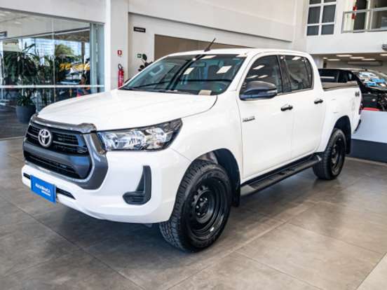 TOYOTA-HILUX-2.8 D-4D TURBO DIESEL CD POWER PACK 4X4 AUTOMÁTICO TOYOTA-HILUX-2025