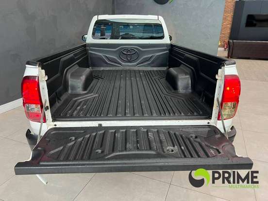 TOYOTA-HILUX-2.8 D-4D TURBO DIESEL CS 4X4 MANUAL TOYOTA-HILUX-2020