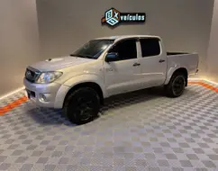 TOYOTA HILUX 3.0 SRV 4X4 CD 16V TURBO INTERCOOLER DIESEL 4P AUTOMÁTICO TOYOTA HILUX 3.0 SRV 4X4 CD 16V TURBO INTERCOOLER DIESEL 4P AUTOMÁTICO