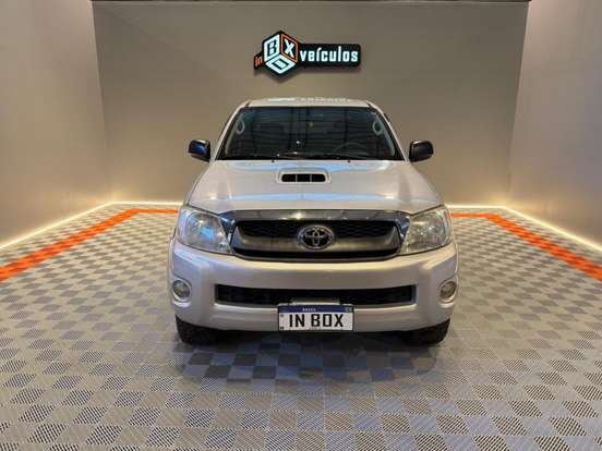 TOYOTA-HILUX-3.0 SRV 4X4 CD 16V TURBO INTERCOOLER DIESEL 4P AUTOMÁTICO TOYOTA-HILUX-2010