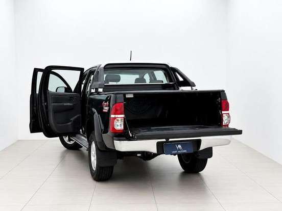 TOYOTA-HILUX-2013