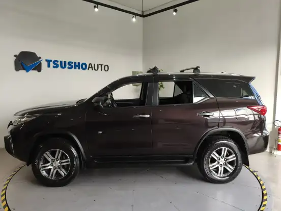 TOYOTA-HILUX SW4-2.7 SRV 7 LUGARES 4X2 16V FLEX 4P AUTOMÁTICO TOYOTA-HILUX SW4-2018