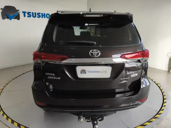 TOYOTA-HILUX SW4-2.7 SRV 7 LUGARES 4X2 16V FLEX 4P AUTOMÁTICO TOYOTA-HILUX SW4-2018