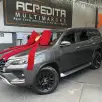 TOYOTA HILUX SW4 2.8 D-4D TURBO DIESEL SRX 7L 4X4 AUTOMÁTICO TOYOTA HILUX SW4 2.8 D-4D TURBO DIESEL SRX 7L 4X4 AUTOMÁTICO