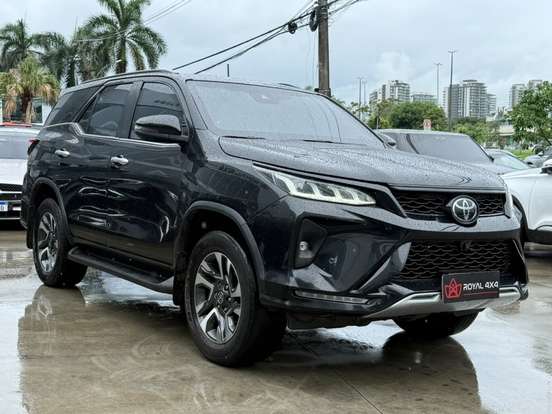 TOYOTA-HILUX SW4-2022