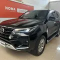TOYOTA HILUX SW4 2.8 D-4D TURBO DIESEL SRX 7L 4X4 AUTOMÁTICO TOYOTA HILUX SW4 2.8 D-4D TURBO DIESEL SRX 7L 4X4 AUTOMÁTICO