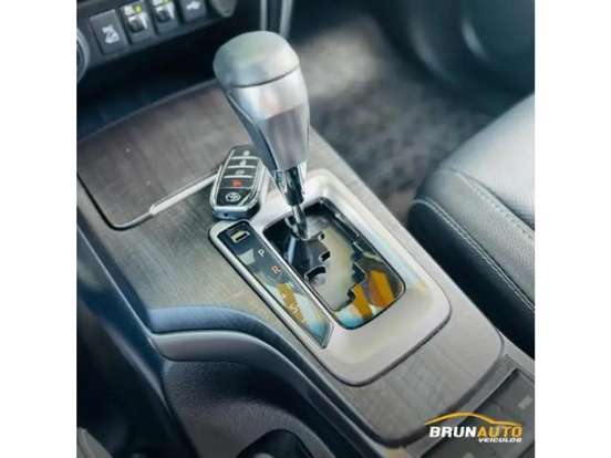 TOYOTA-HILUX SW4-2.8 D-4D TURBO DIESEL SRX PLATINUM 7L 4X4 AUTOMÁTICO TOYOTA-HILUX SW4-2024
