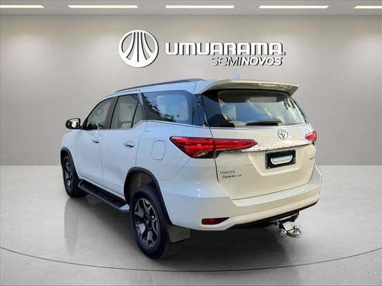 TOYOTA-HILUX SW4-2.8 SRX DIAMOND 4X4 7 LUGARES 16V TURBO INTERCOOLER DIESEL 4P AUTOMÁTICO TOYOTA-HILUX SW4-2019