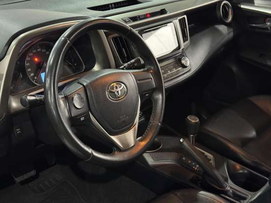 TOYOTA-RAV4-2014