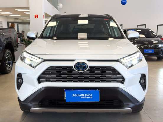 TOYOTA-RAV4-2024