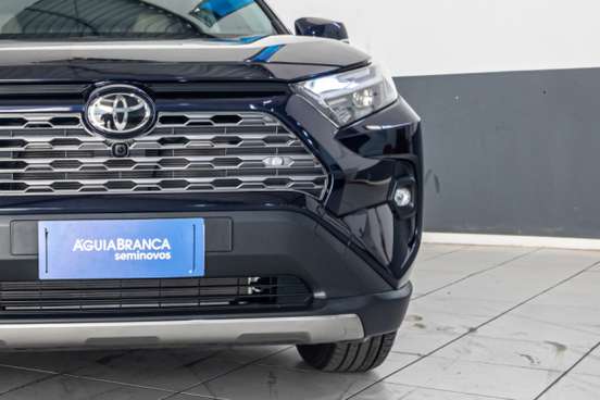 TOYOTA-RAV4-2025