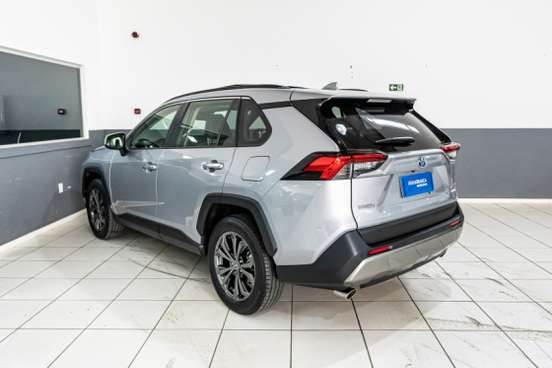 TOYOTA-RAV4-2022