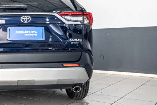TOYOTA-RAV4-2025