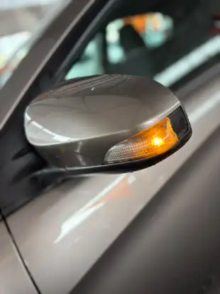 TOYOTA-YARIS-2020