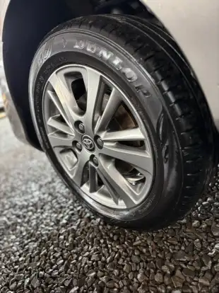 TOYOTA-YARIS-2020