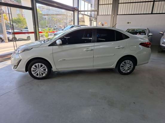 TOYOTA-YARIS-1.5 16V FLEX SEDAN XL LIVE MULTIDRIVE TOYOTA-YARIS-2021