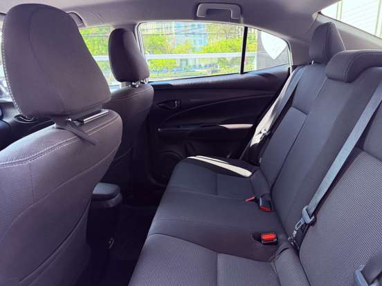 TOYOTA-YARIS-2022