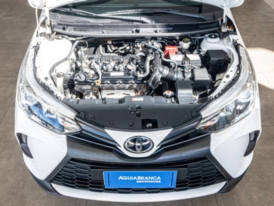 TOYOTA-YARIS-1.5 16V FLEX SEDAN XS MULTIDRIVE TOYOTA-YARIS-2024
