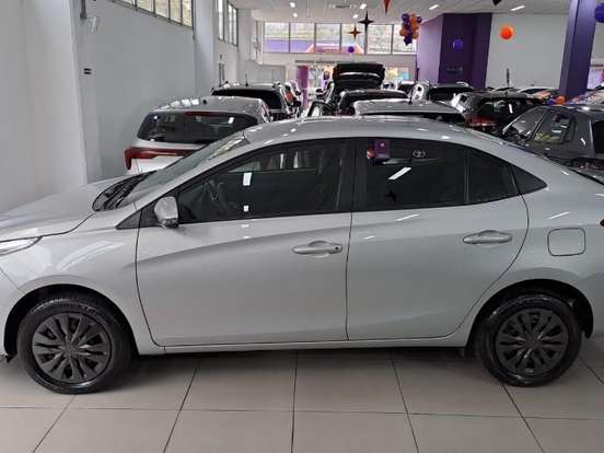 TOYOTA-YARIS-1.5 16V FLEX XL MULTIDRIVE TOYOTA-YARIS-2024