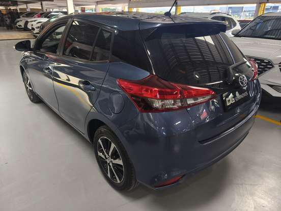 TOYOTA-YARIS-1.5 16V FLEX XLS CONNECT MULTIDRIVE TOYOTA-YARIS-2021