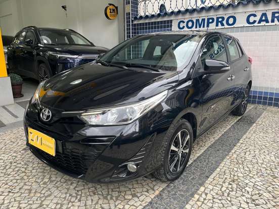 TOYOTA-YARIS-2019