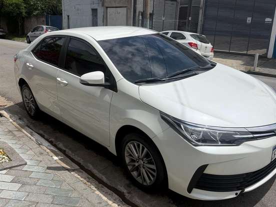 TOYOTA-COROLLA-1.8 GLI UPPER 16V FLEX 4P AUTOMÁTICO TOYOTA-COROLLA-2018