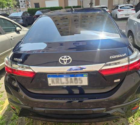 TOYOTA-COROLLA-2015