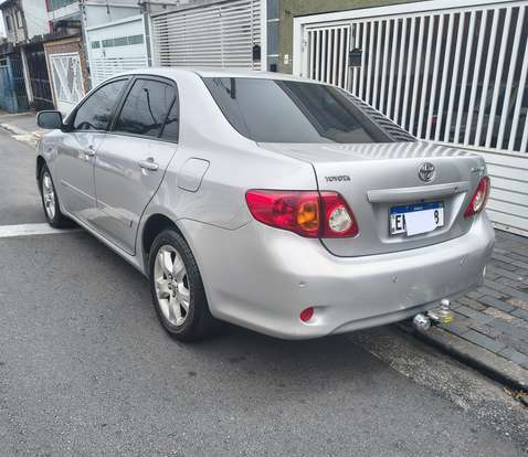 TOYOTA-COROLLA-2009