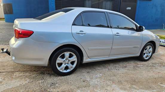 TOYOTA-COROLLA-2009