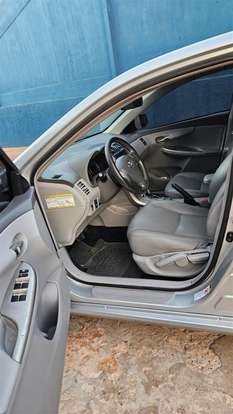 TOYOTA-COROLLA-2009