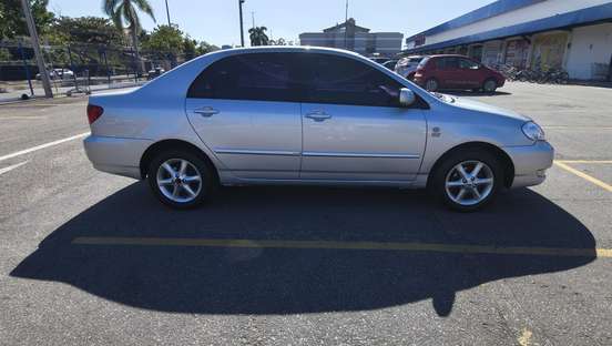 TOYOTA-COROLLA-2007