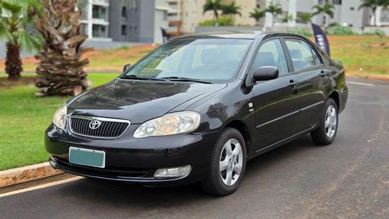 TOYOTA-COROLLA-2005
