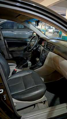 TOYOTA-COROLLA-2005