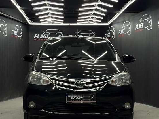 TOYOTA-ETIOS-1.5 XLS 16V FLEX 4P AUTOMÁTICO TOYOTA-ETIOS-2016