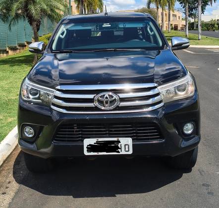 TOYOTA HILUX 2.8 SRX 4X4 CD 16V DIESEL 4P AUTOMÁTICO