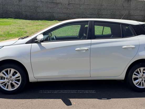 TOYOTA-YARIS-1.3 16V FLEX XL MULTIDRIVE TOYOTA-YARIS-2019