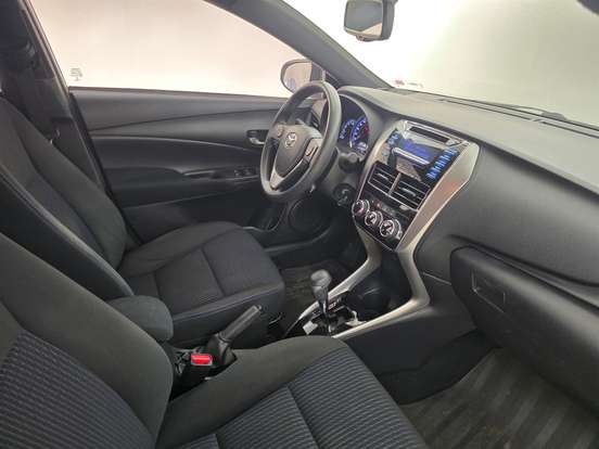 TOYOTA-YARIS-1.3 16V FLEX XL MULTIDRIVE TOYOTA-YARIS-2019