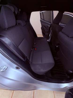 TOYOTA-YARIS-2022