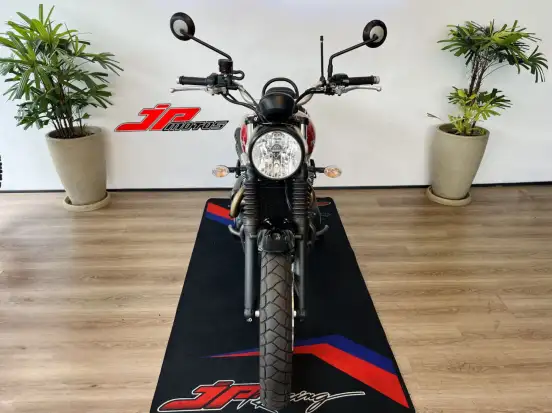 TRIUMPH-STREET SCRAMBLER-2018