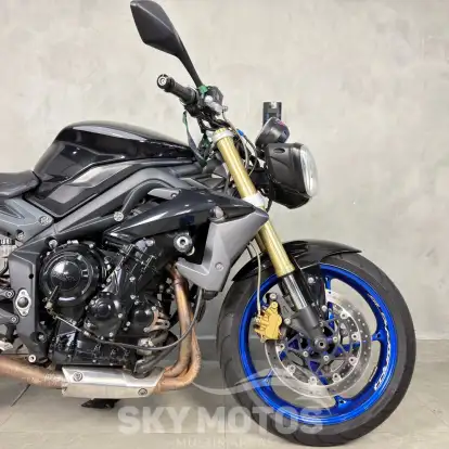 TRIUMPH-STREET TRIPLE 675 ABS-2013