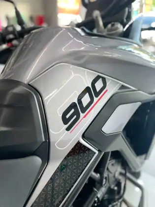TRIUMPH TIGER 900 GT PRO 
