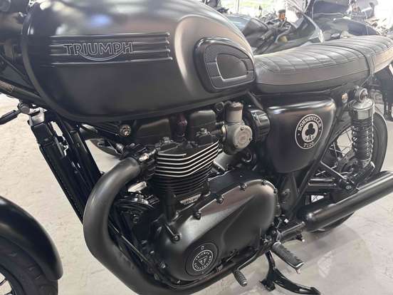 TRIUMPH-BONNEVILLE T120 1200-2019