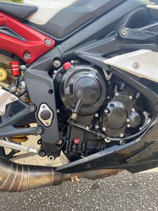 TRIUMPH-DAYTONA 675R ABS-2013
