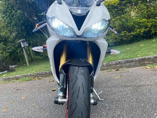 TRIUMPH-DAYTONA 675R ABS TRIUMPH-DAYTONA 675R ABS-2013