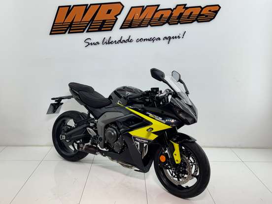 TRIUMPH-DAYTONA 660-2025