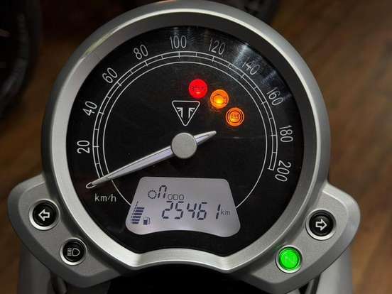 TRIUMPH-STREET TWIN TRIUMPH-STREET TWIN-2016