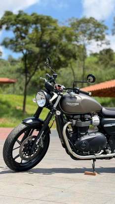 TRIUMPH-STREET TWIN-2019