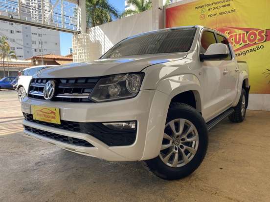 VOLKSWAGEN-AMAROK-2021